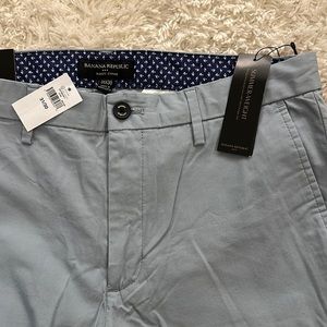 banana republic men’s chinos new with tags